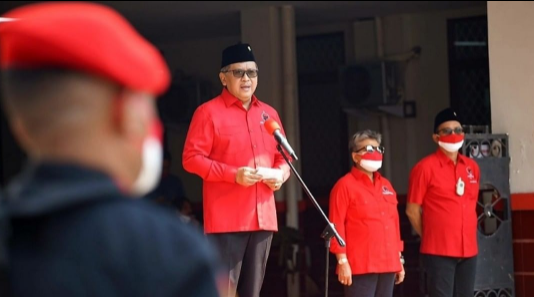 Akhirnya PDIP Bocorkan Capres 2024, Ganjar atau Puan?