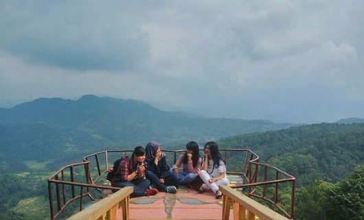 Panorama Pabangbon, Wisata Alam di Bogor yang Tengah Hits