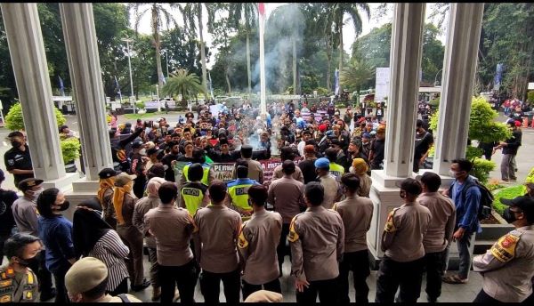 Tolak Glow, Pemuda Sunda Desak Walikota Batalkan Kontrak Pengelolaan KRB