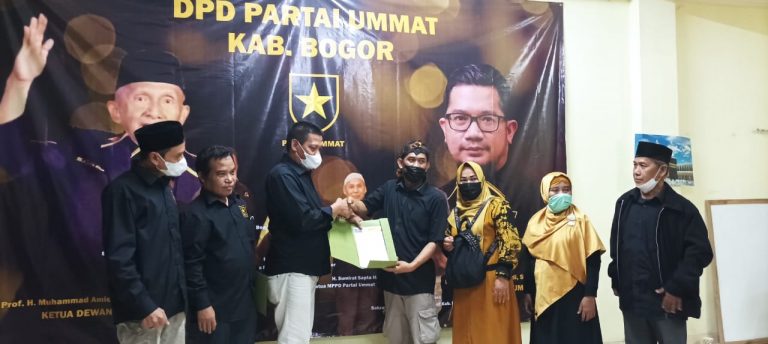 Rapat Koordinasi dan Penyerahan SK Perubahan Partai Ummat Kabupaten Bogor