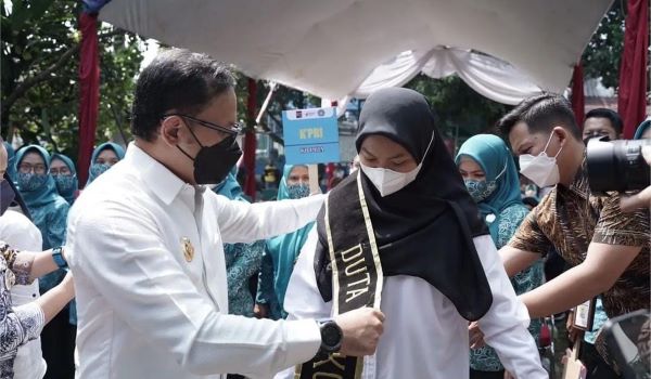 
 Bima Arya Deklarasikan Kampung Perca Sindangsari Jadi Kampung Germas