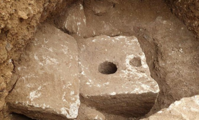 Arkeolog Temukan Toilet Kuno Berusia 2.700 Tahun di Yerusalem