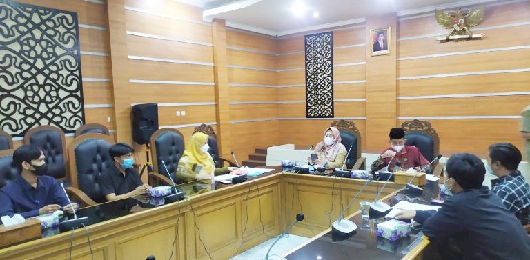 Wakil Ketua DPRD Kabupaten Bogor Sambut Baik Kemah Pendidikan dan Pelatihan Bahasa Arab Mahasiswa ITHLA