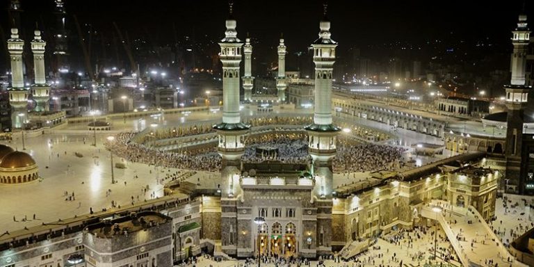 Arab Saudi Larang Pengunjung Ambil Foto dan Video di Masjidil Haram dan Masjid Nabawi, Kenapa Ya?