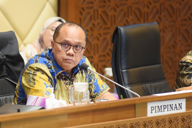 Komisi II DPR RI Minta Gelar Seleksi Ulang CPNS Secara Menyeluruh