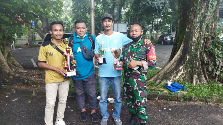 Kalahkah Putra Pakuan dengan Adu Pinalti, SSB Garuda Bogor Juara Piala Soeratin U13