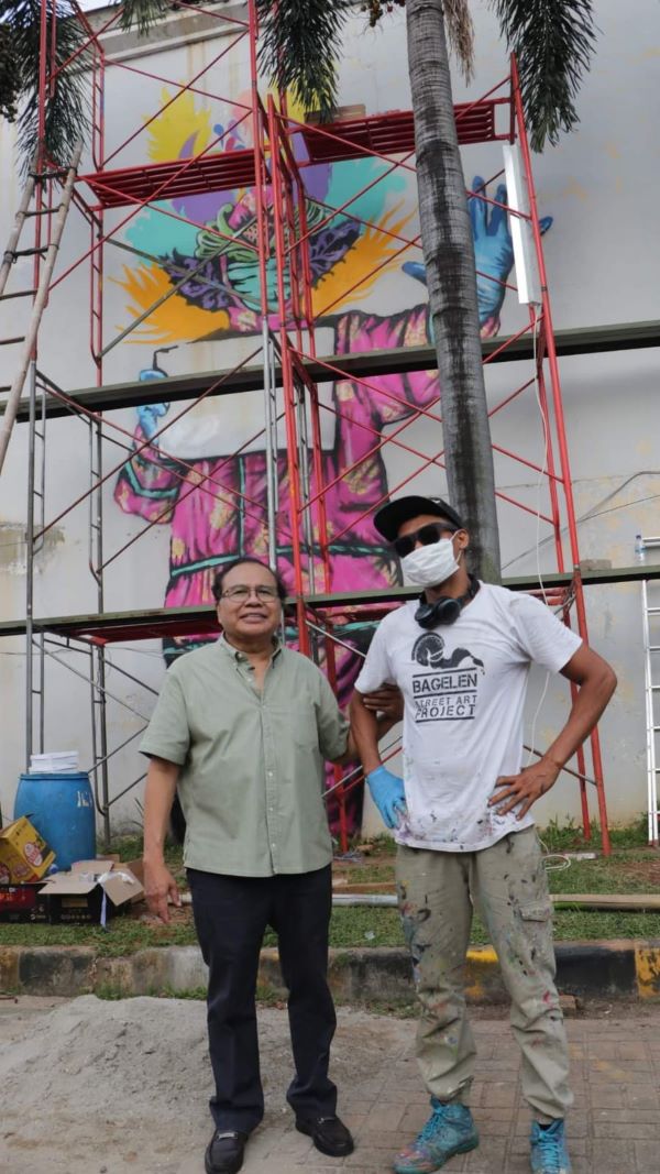 Rizal Ramli Apresiasi Seniman Mural Sosial Politik