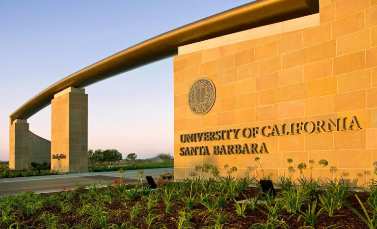 Universitas California Santa Barbara Dapat Suntikan Dana dari Tangan Kanan Warren Buffett
