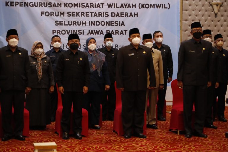 Sekda Kabupaten Bogor Dilantik Menjadi Pengurus Forsesdasi Jawa Barat