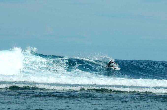 Spot Surfing Terbaik di Dunia, Pantai Tanjung Setia