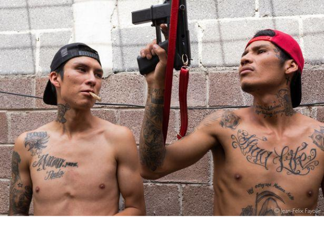 
 Fotografer abadikan kehidupan geng di Meksiko (Foto: Jean-Felix Fayolle)