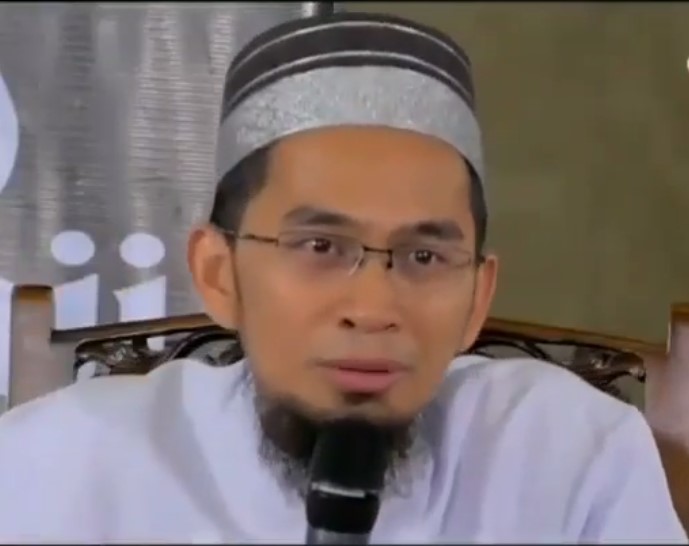 Ingin Terhindar dari Bencana, Ust. Adi Hidayat Sarankan  Baca Doa Ini