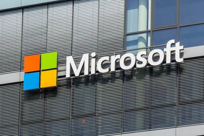 Dilarang Pakai Bajakan, Microsoft Tawarkan Diskon 50% untuk Pengguna Office