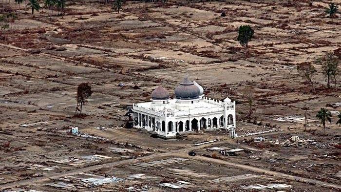 Mengingat Peristiwa Pilu, Kenang 17 Tahun Tsunami Aceh