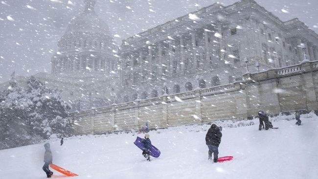 Ngeri! Badai Salju Ancam 75 Juta Warga Amerika Serikat