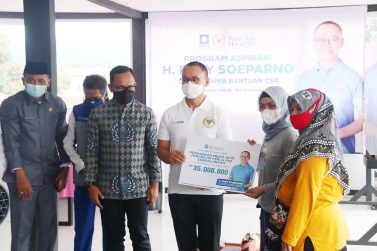 Kampung Perca Sindangsari Terima Bantuan CSR Program Aspirasi Anggota DPR RI