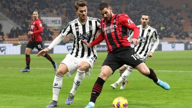 
 Pertandingan AC Milan melawan Juventus berakhir imbang 0-0 (Detik.com/Getty Images/Marco Luzzani)