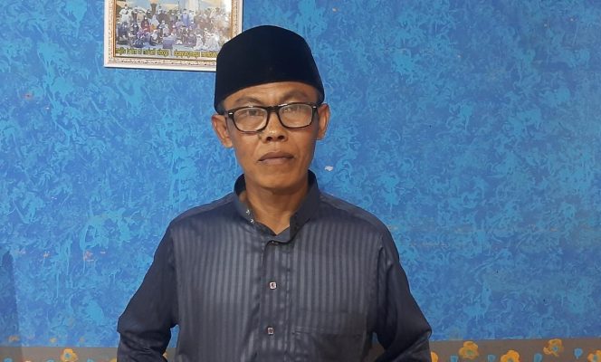 
 Amil Syamsudin Yang Biasa Menikahkan Calon Mempelai di Desa Cipayung. (Irfan/Bogordaily.net)