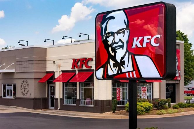 
 KFC Palopo Digugat Oleh Konsumen, Karena Pesanan Tidak sesua Gambar Pada Aplikasi Online. (voi/Bogordaily.net)
