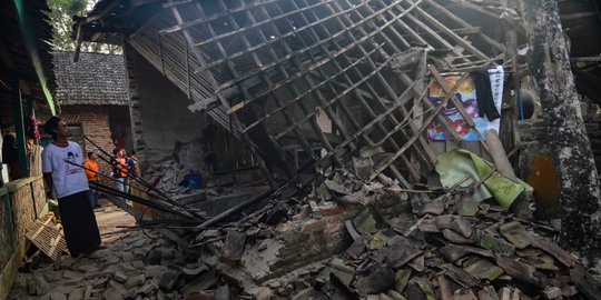 Warga Korban Gempa di Banten Menolak Direlokasi!