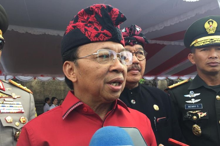 Gubernur Bali, Mengadukan Dugaan Mafia Visa dan Mafia Karantina ke Sandiaga Uno