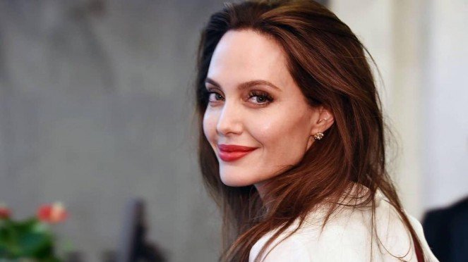 Sampaikan Pidato Kekerasan Terhadap Perempuan, Angelina Jolie Nangis