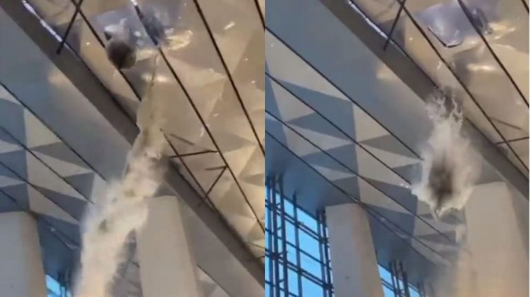Heboh, Netizen Kritik Atap Terminal 3 Bandara Soetta yang Bocor