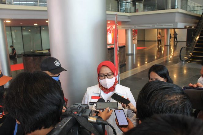 
 Bupati Bogor Ade Yasin saat memberikan keterangan kepada awak media.(Irfan/Bogordaily.net)