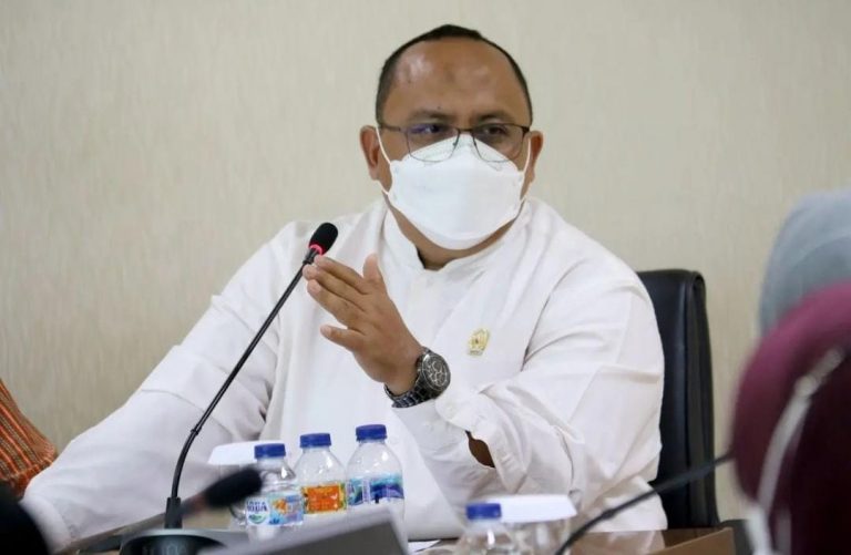 Atang Minta Wali Kota Bogor Laksanakan Test Urine Seluruh Pegawai Pemkot Bogor
