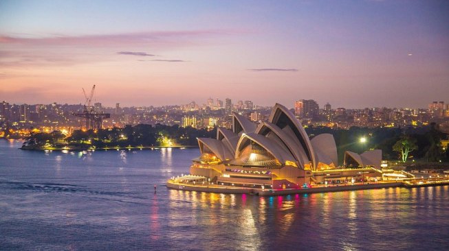 Turis yang Sudah Divaksin Penuh Boleh ke Australia