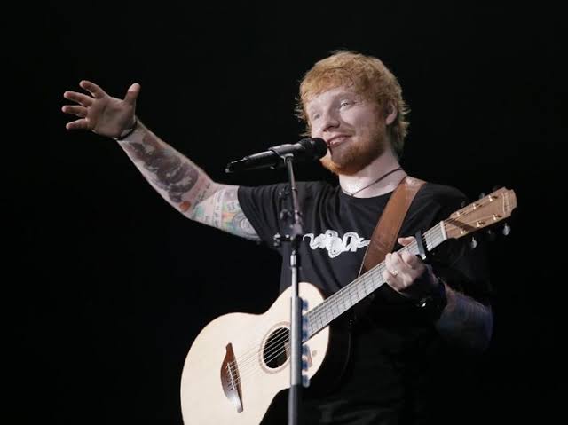Bikin Ngakak, Ayu Dewi Dikacangin Ed Sheeran di TikTok Awards Indonesia 2022