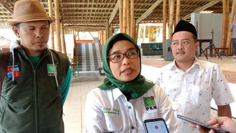 Komisi V DPR RI Soroti Pembangunan Jalan Amblas Fly Over Sholeh Iskandar