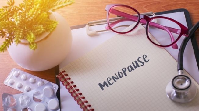 Kenali Mitos-Mitos tentang Wanita Menopause yang Masih Dipercaya