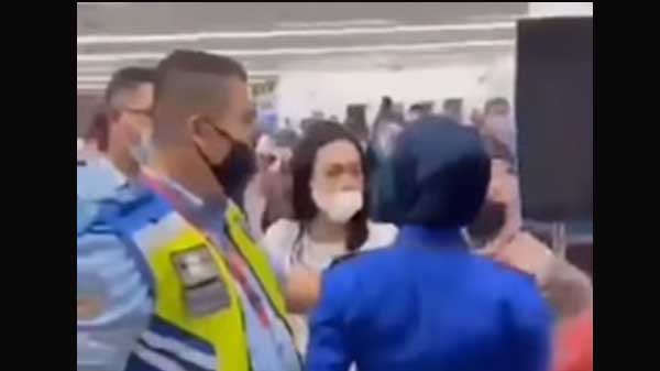 Viral Penumpang Kesal Tunggu Bagasi Berjam-jam di Bandara, Ini Kata Lion Air