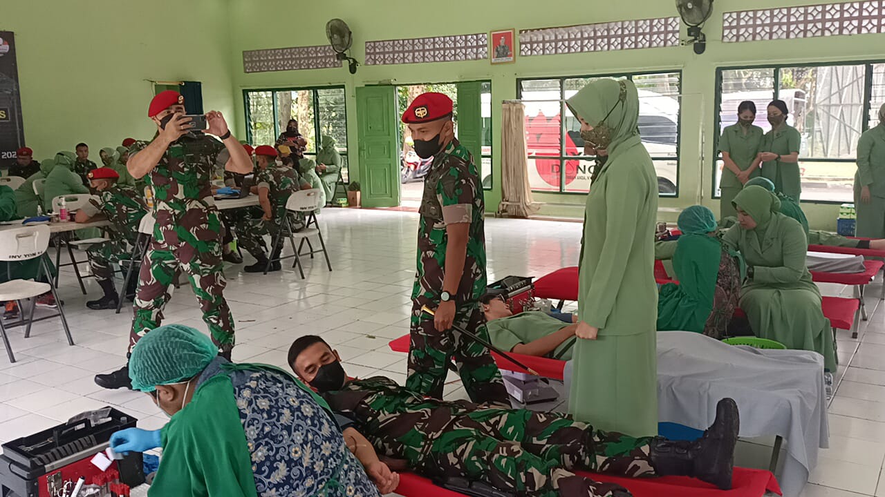 Hari Jadi Ke70 Batalyon 14 Grup 1 Kopassus Menggelar Bakti Sosial