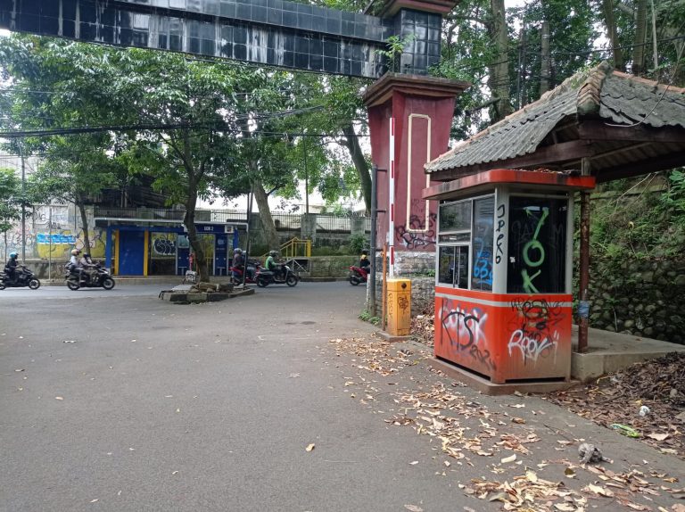 Kumuh dan Banyak Coretan, Dishub Kota Bogor Bakal Cabut Pos Secure Parking GOR Pajajaran