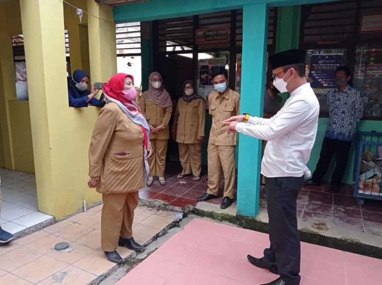 Prihatin Ambruknya Dua Sekolah di Kota Bogor, Wakil Dewan Akan Panggil Disdik