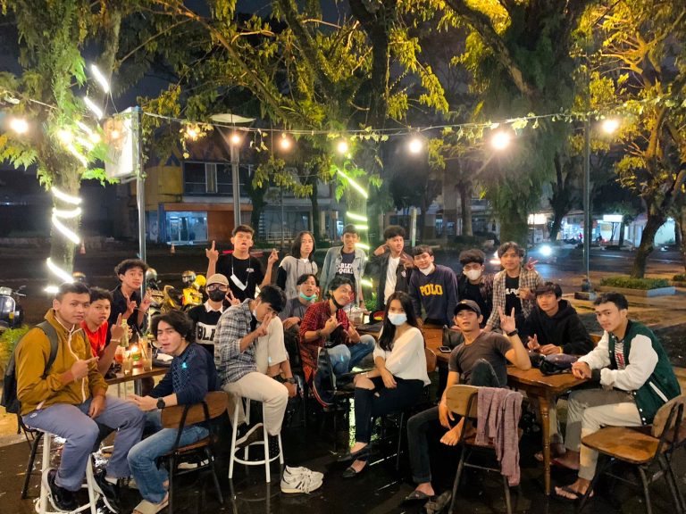 Selama Ramadan, Cafe Senandung Kopi Menyiapkan Menu Bukber dan Takjil Gratis