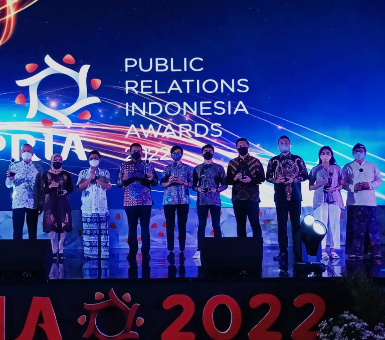 Program Warteg Gratis Alfamart dari Sabang-Merauke Sabet Penghargaan di PRIA 2022