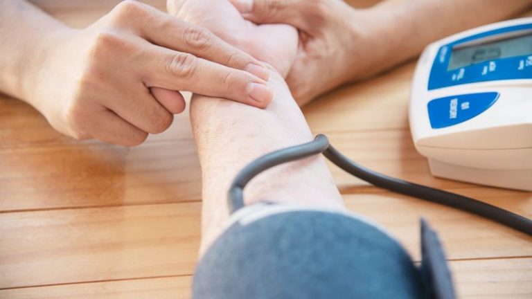 Waspada! Kenali 5 Gejala Darah Rendah pada Remaja