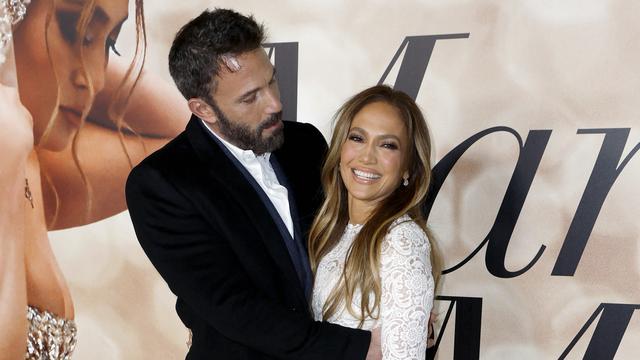 Ben Affleck Kembali Melamar Jennifer Lopez, Sampai Bikin Haru