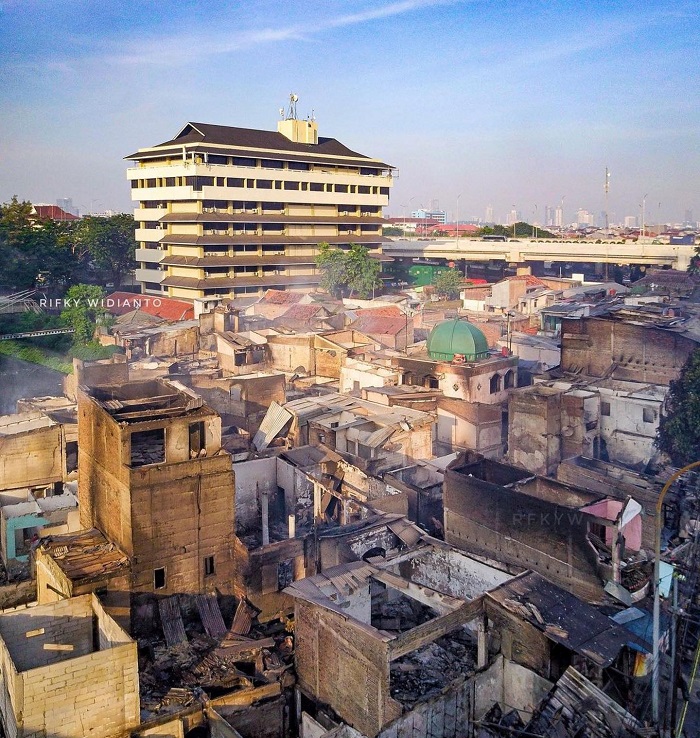 kebakaran pasar gembrong