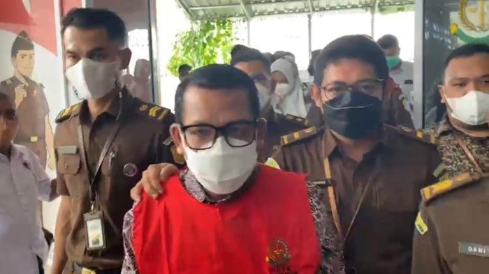 Kurang Bukti, Dosen Universitas Riau Dibebaskan Dari Kasus Pelecehan Seksual