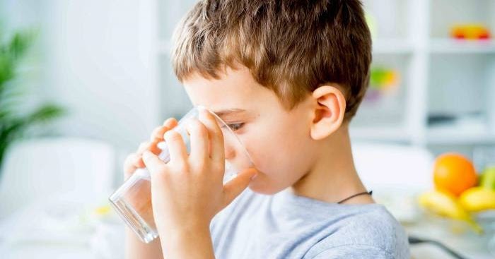 Hindari Dehidrasi, Berikut Aturan dan Jadwal Minum Air Putih saat Puasa