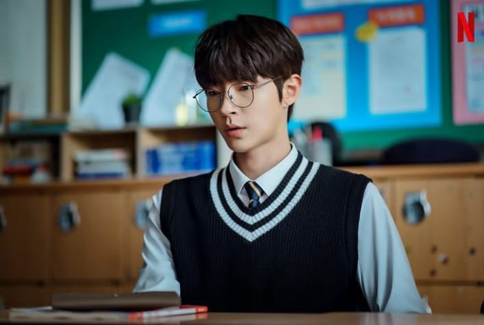 Menolak Tua, Hwang In Yeop Jadi Anak SMA Lagi di Drama ‘The Sound of Magic’