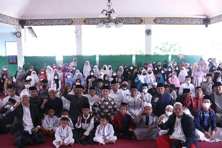Dihadapan 150 Anak Yatim, Dedie A. Rachim Ulas Hikmah Ramadan