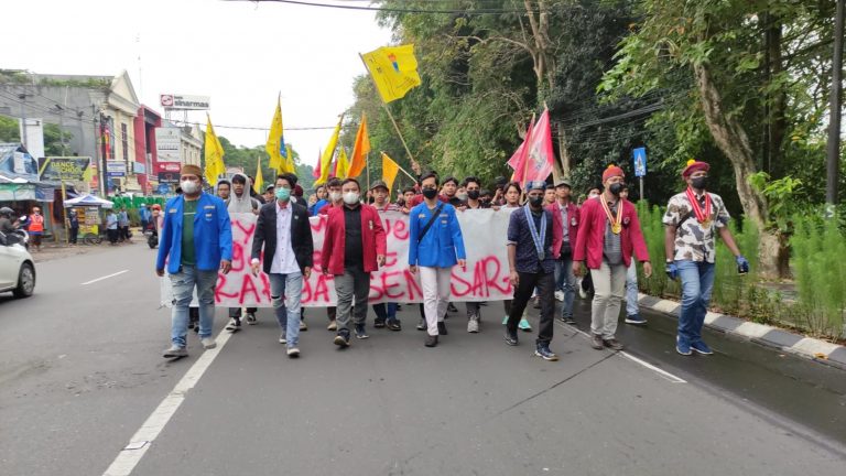 Kembali Geruduk Istana Bogor, Aliansi Mahasiswa Desak Janji Jokowi