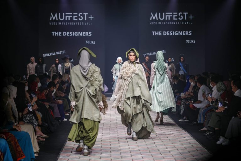 Menteri Teten Tegaskan Pentingnya Kolaborasi, Wujudkan Indonesia Kiblat Fesyen Muslim Dunia