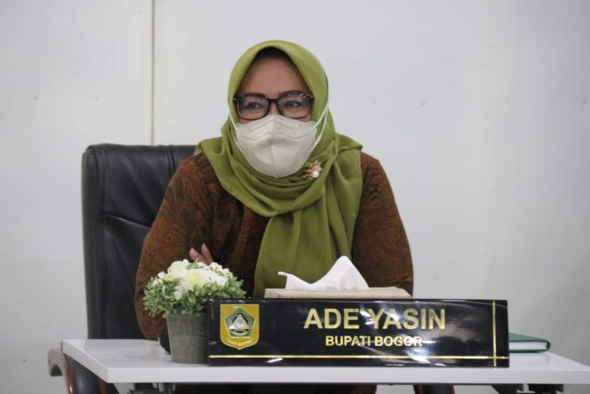 
 Bupati Bogor, Ade Yasin saat menerima audiensi Subholding Gas Pertamina PT. PGN Tbk, di Ruang Rapat 1, Sekretariat Daerah, Cibinong, Selasa, 12 April 2022. (Pemkab.bogor/Bogordaily.net)