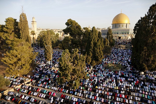 Selama Ramadan, Israel Melonggarkan Warga Palestina Memasuki Al Aqsha